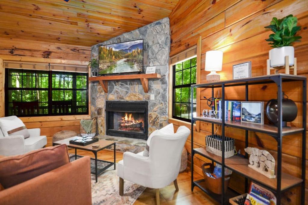 Peaceful Nature Getaway- With Hot Tub & Fire Pit Blue Ridge Zewnętrze zdjęcie
